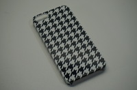 Venom Communications CO7578 Houndstooth Case for iPhone 5 Black White