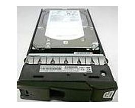 Compellent 0946111 04 600 GB 3.5 inch SAS Hard Drive with Caddy 15K RPM 6 GBps