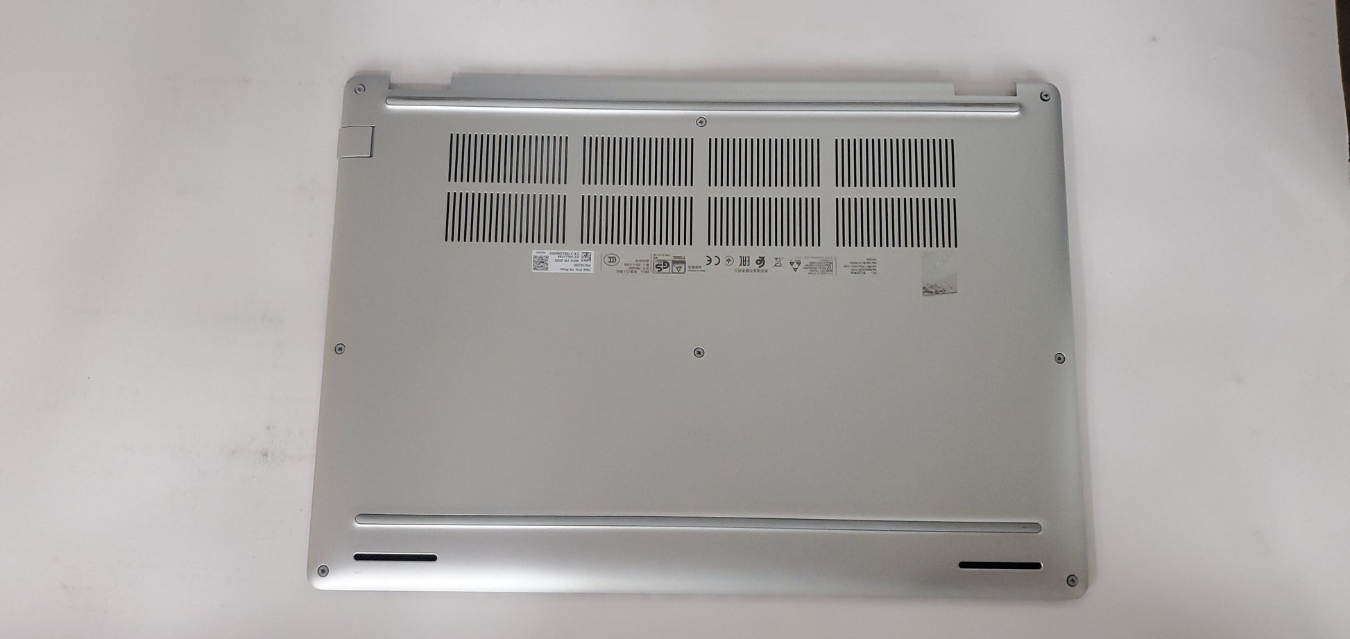 Components>Chassis & Chassis Parts>Laptops - Dell - T2JT5 - Open Box