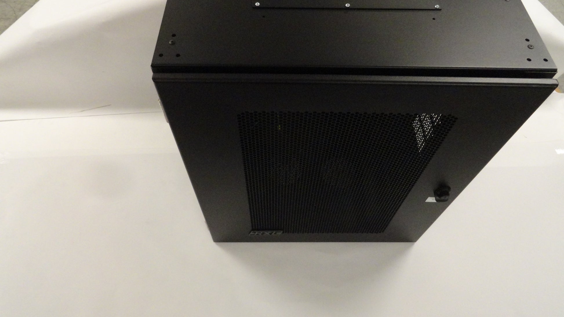 Servers>Server Options>Racks - Rxl Inc - 4420-02-13 - Open Box