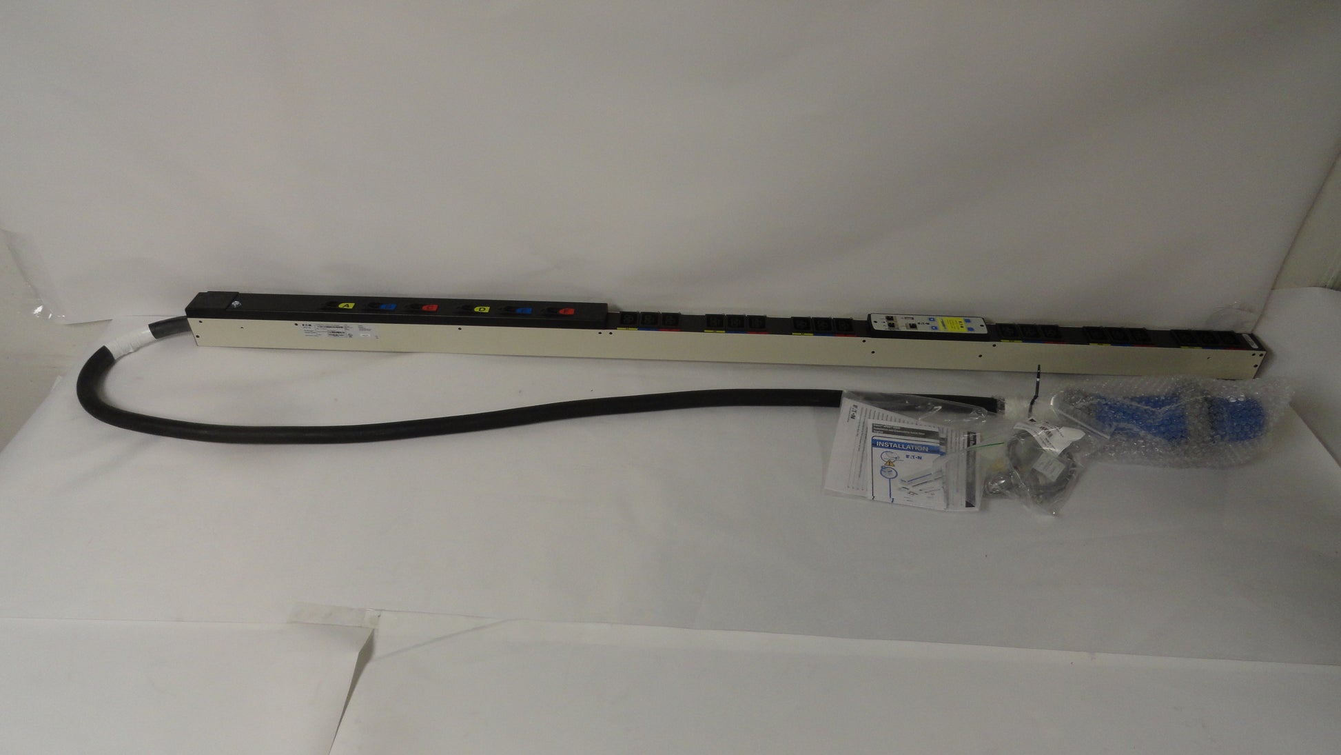 UPS & Power>PDUs - Eaton - EMACFL36JA6A6W2 - Open Box