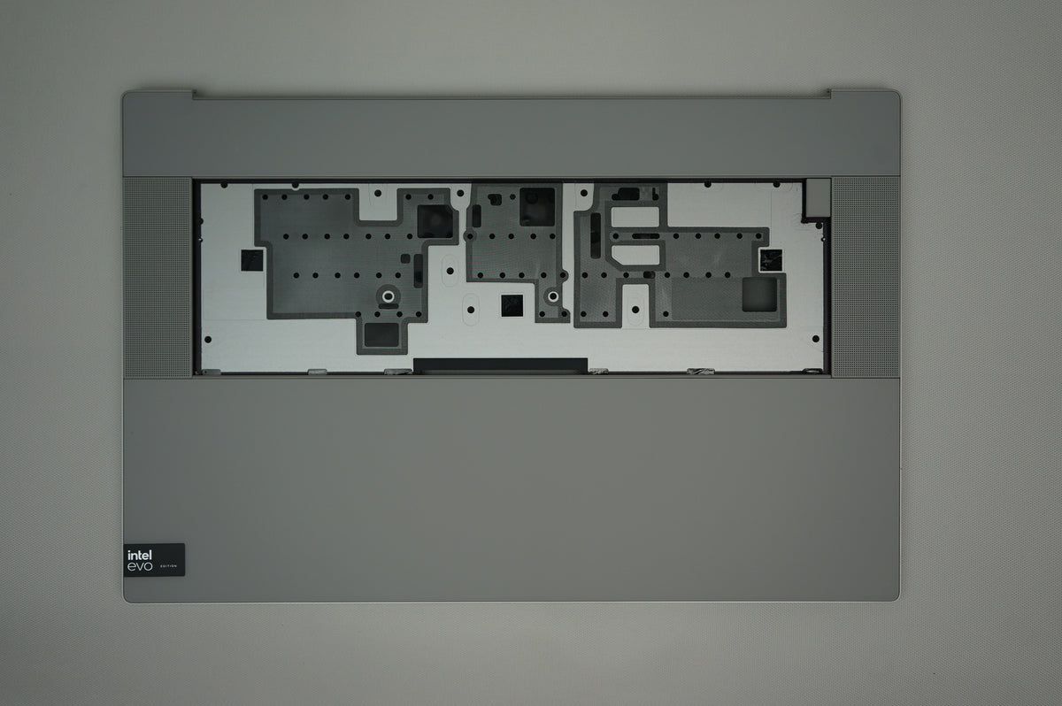 Components>Chassis & Chassis Parts>Laptops - Dell - R3DH0 - Open Box