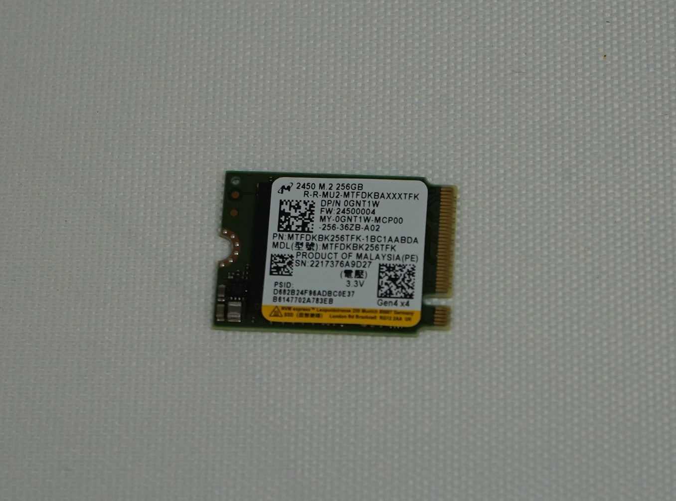 Drives & Storage>SSD Drives - Dell - GNT1W - Refurbished