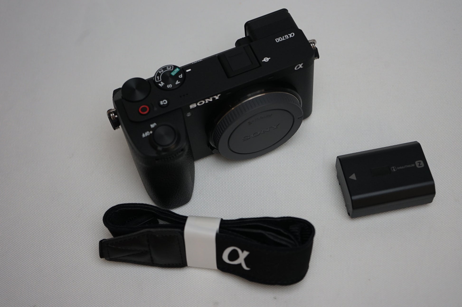 Cameras>Digital Cameras - Sony - ILCE-6700/B - Open Box