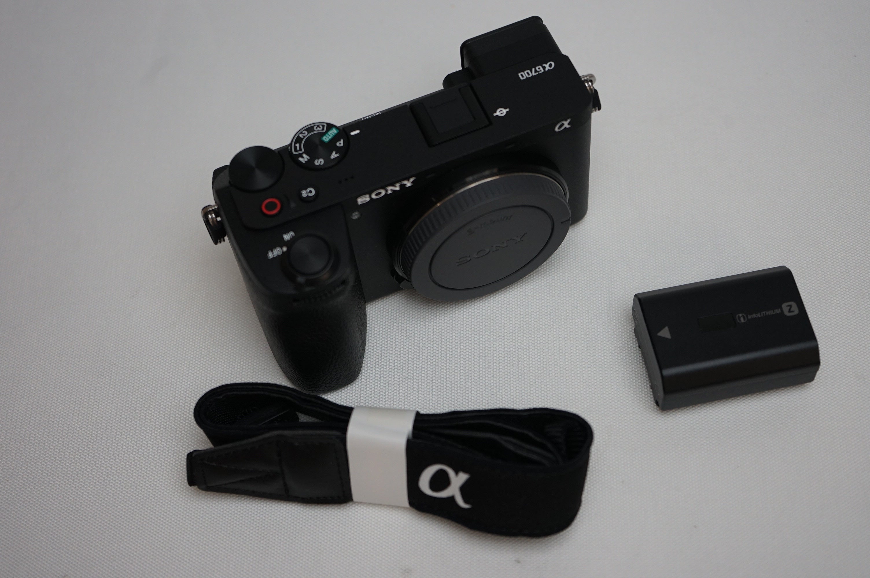 Cameras>Digital Cameras - Sony - ILCE-6700/B - Open Box