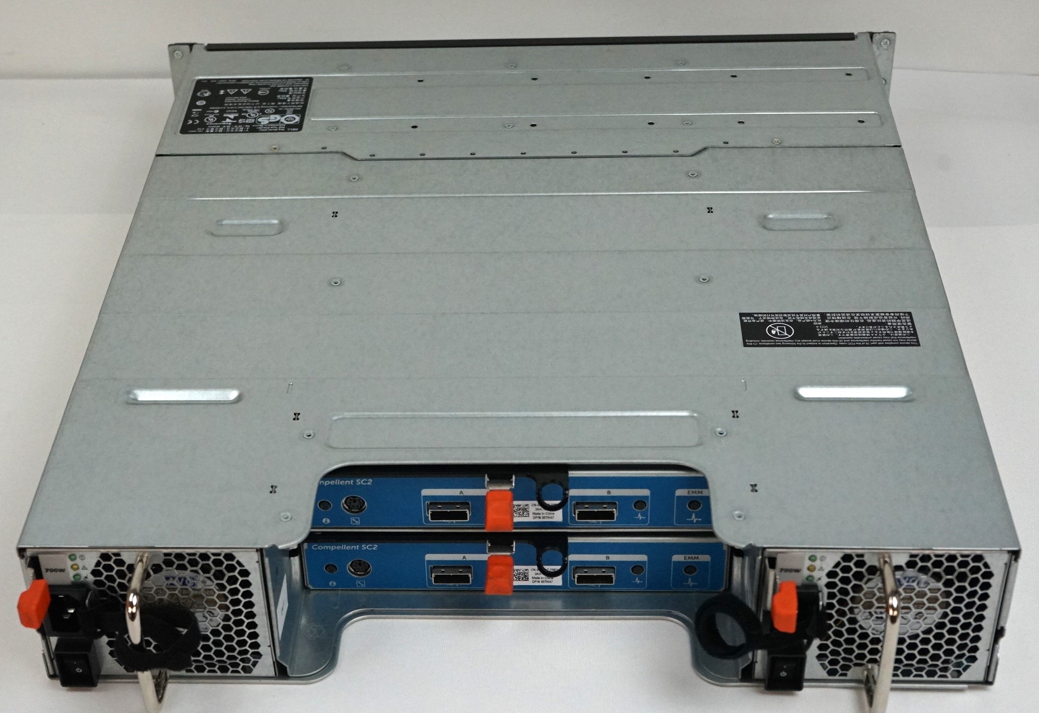 Servers>Server Options>Storage Arrays - Dell - SC220-E04J001 - Open Box