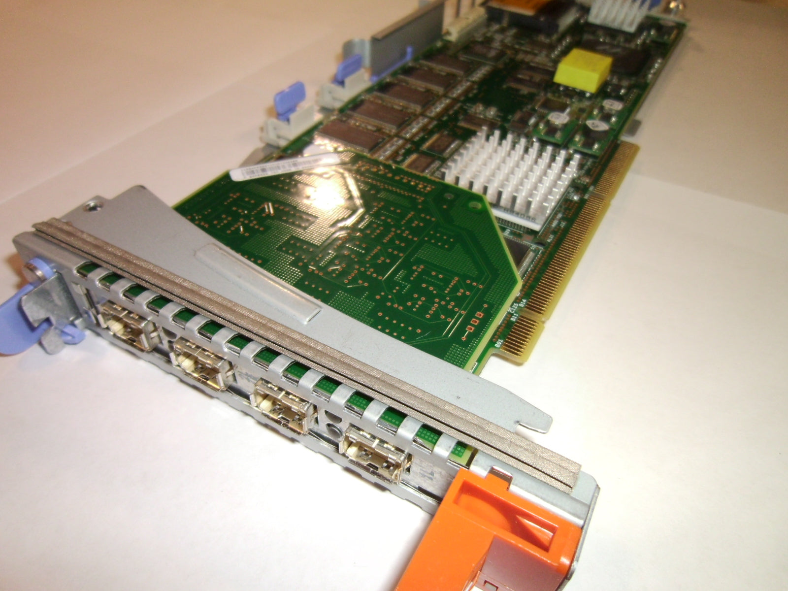 Servers>Drives & Storage - IBM - 2107-92E/9AE - Open Box