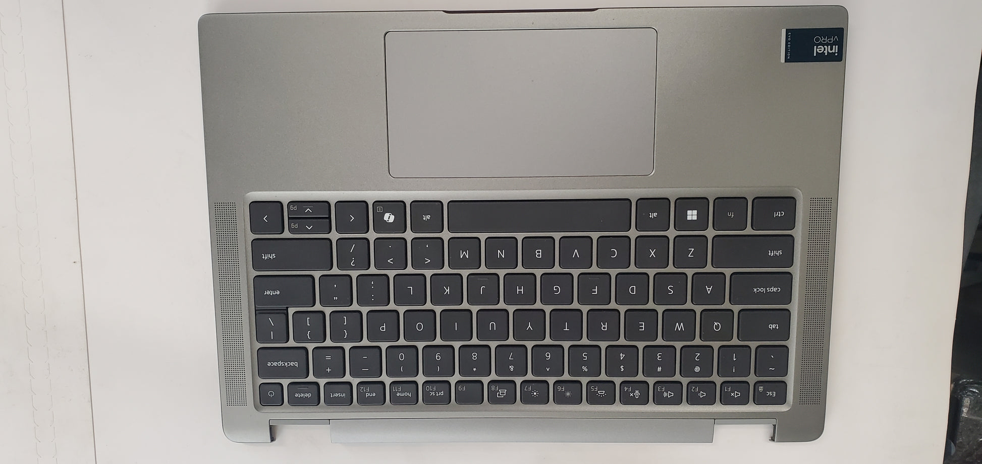 Components>Chassis & Chassis Parts>Laptops - Dell - 0T5YY - Open Box