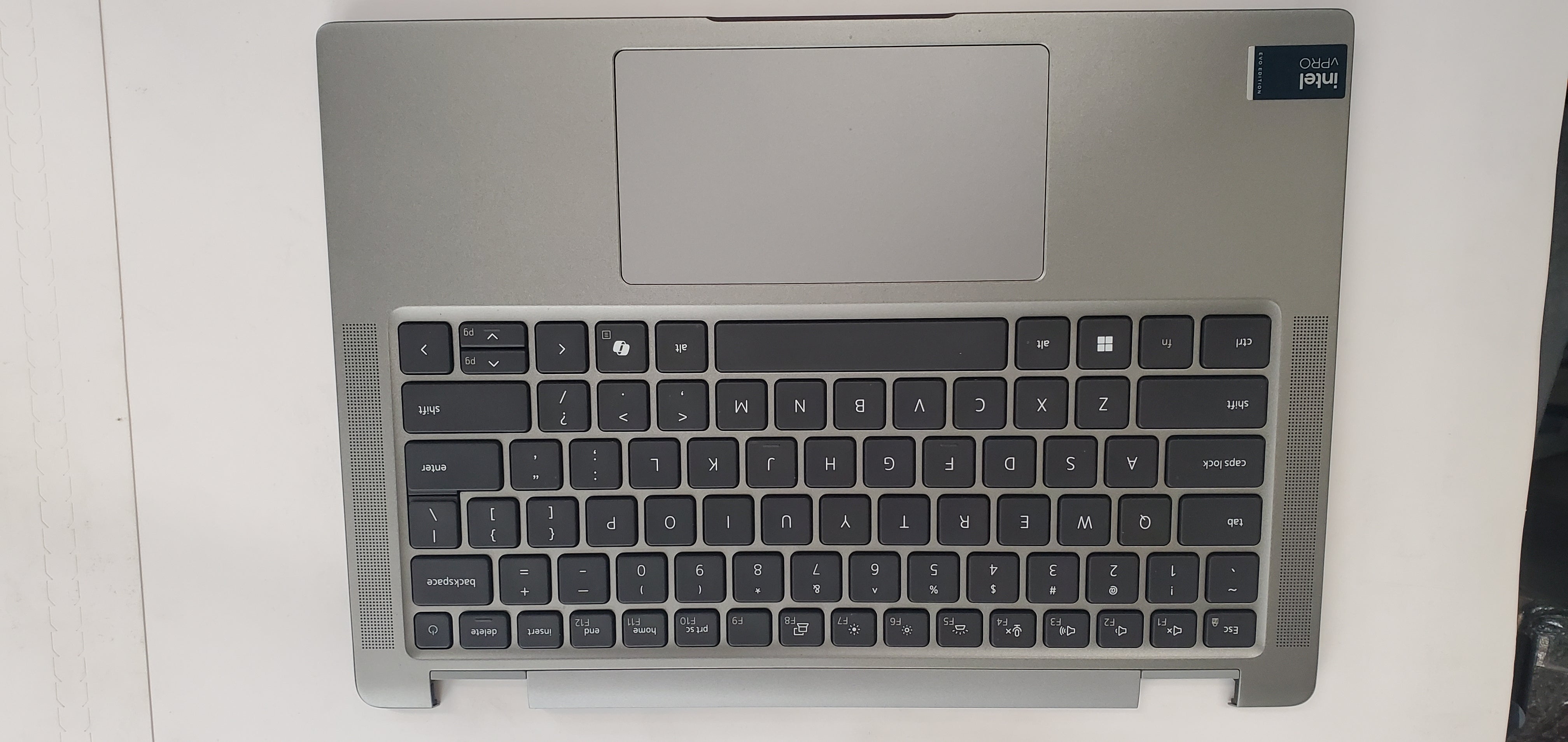 Components>Chassis & Chassis Parts>Laptops - Dell - 0T5YY - Open Box