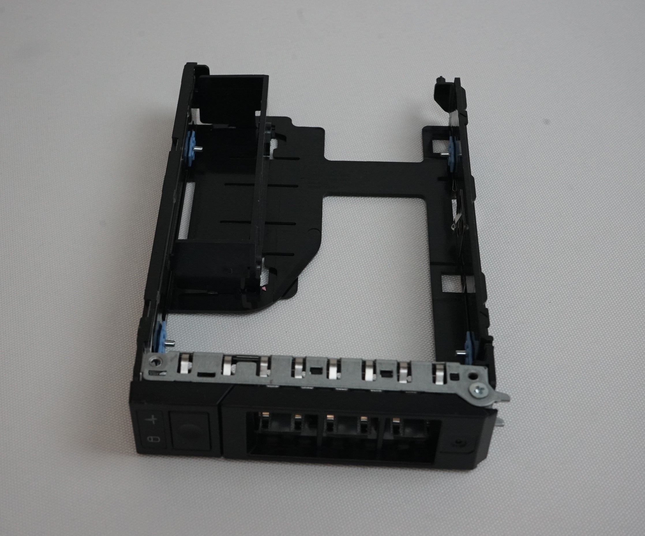 Drives & Storage>Drive Trays and Enclosures - Dell - IB5IFK700-600 - Open Box