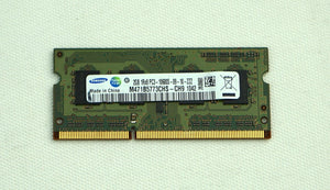 Samsung M471B5773CHS-CH9 2GB Memory Module