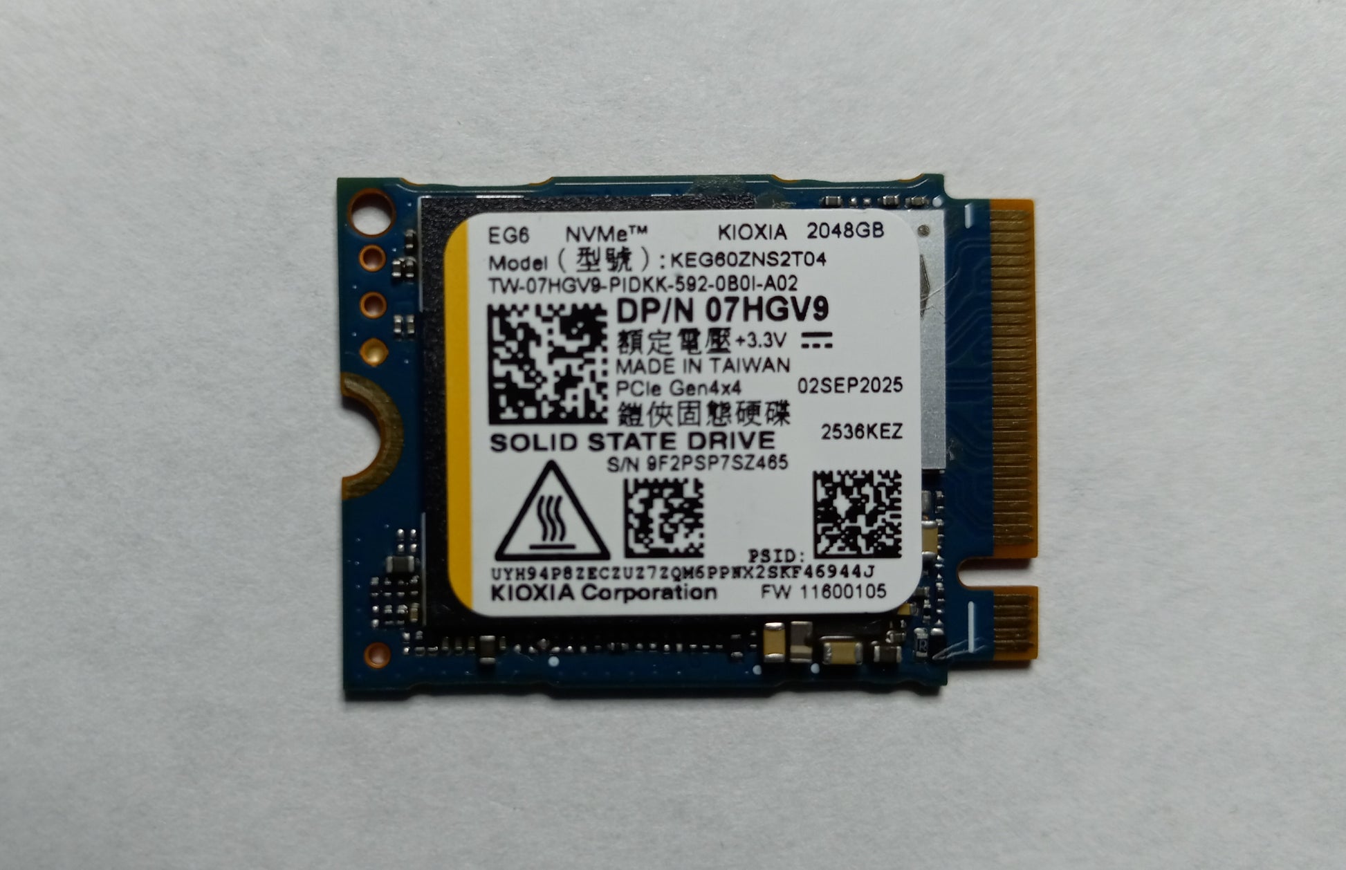 Drives & Storage>SSD Drives - Dell - 7HGV9 - Open Box