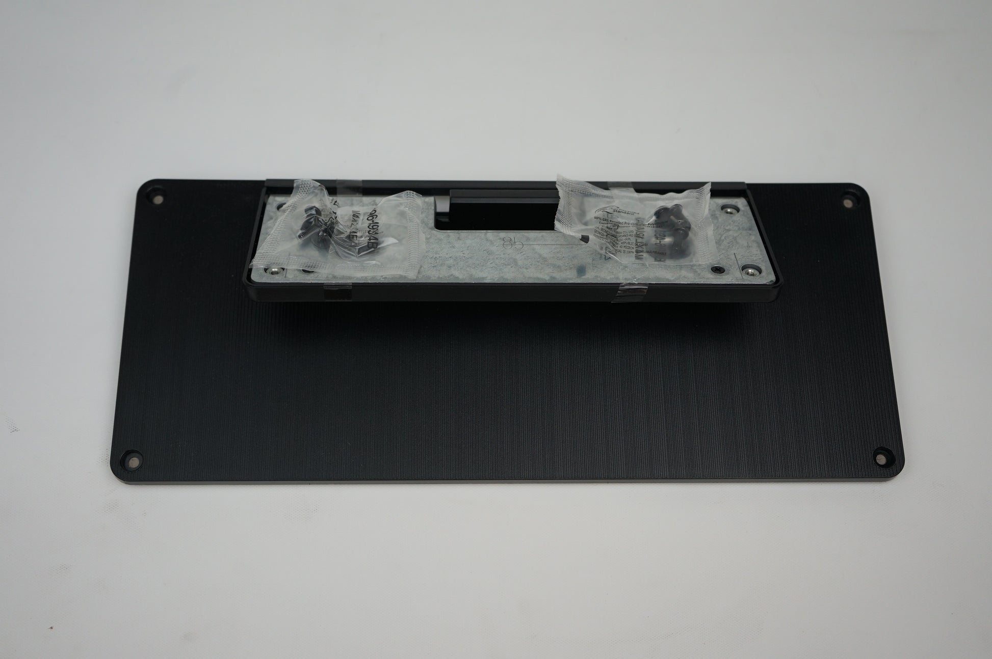 Televisions>Replacement Stands - Samsung - BN96-56673A - Open Box