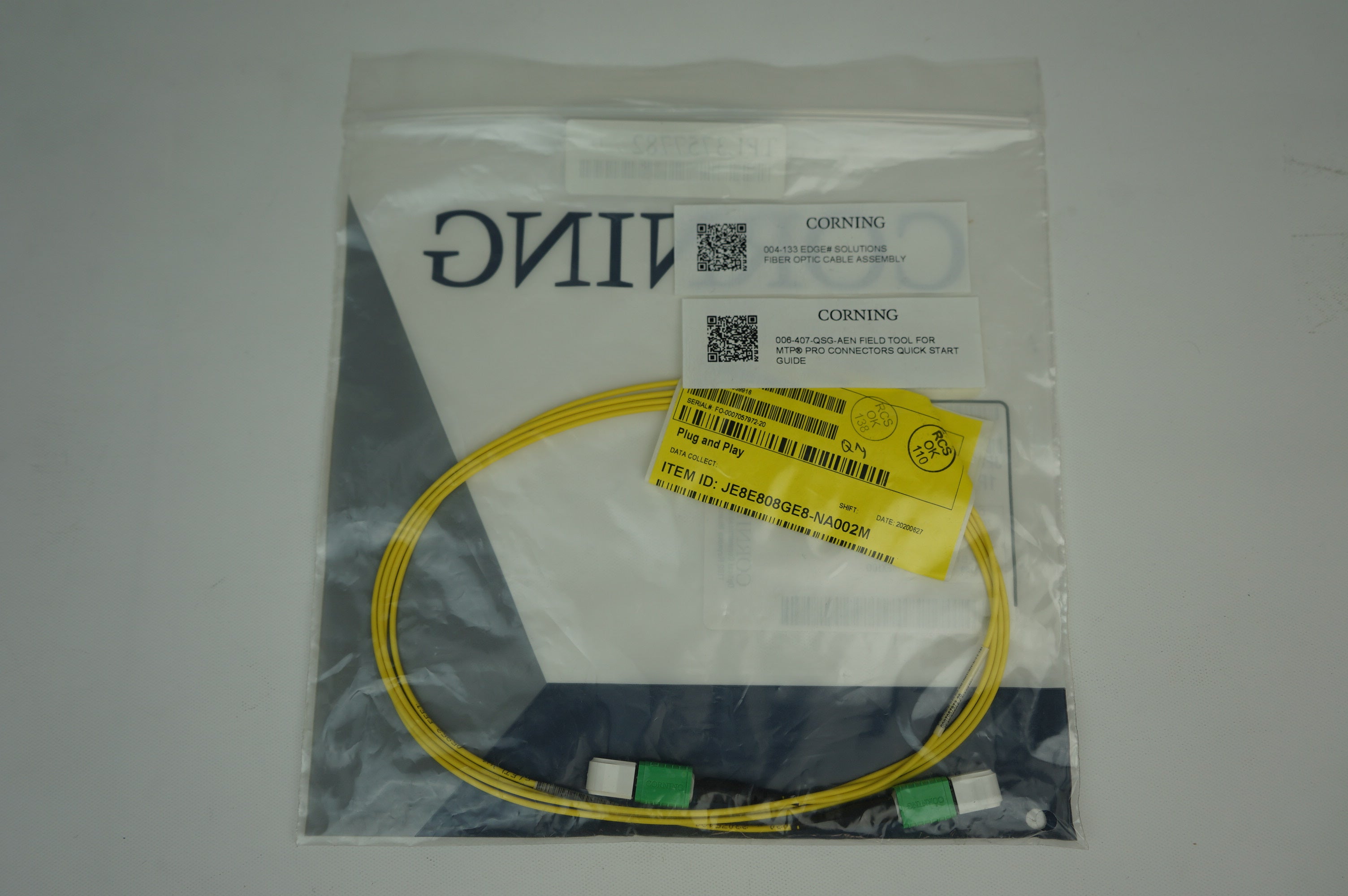 Cables & Connectors>Fibre - Corning - JE8E808GE8-NA002M - New
