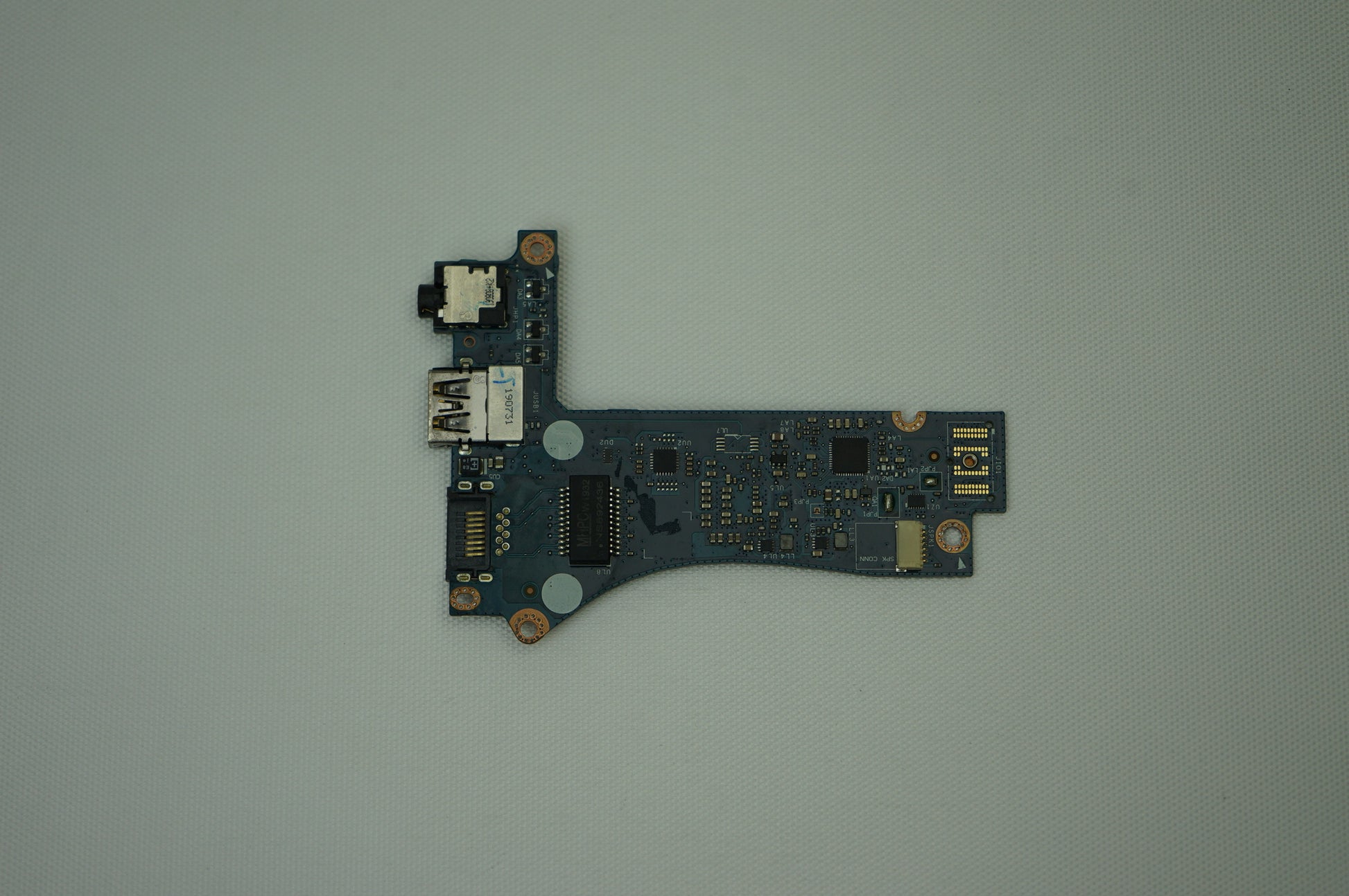 Components>Miscellaneous>Laptops - Dell - 19Y93 - Open Box