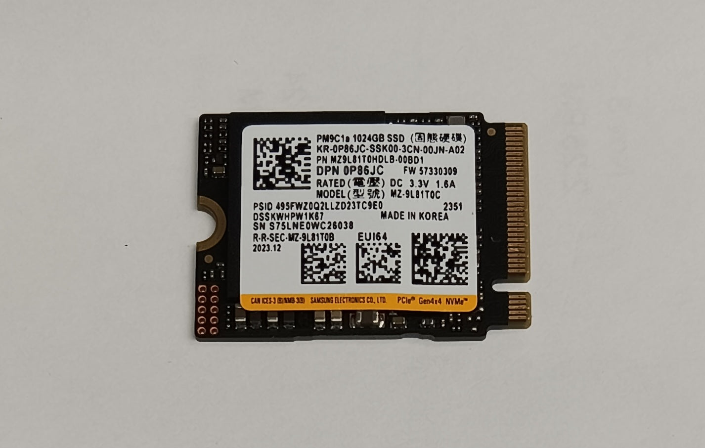 Drives & Storage>SSD Drives - Dell - P86JC - Open Box