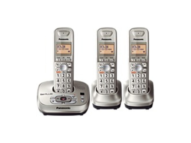 Panasonic KX-TG4023SK DECT 6.0 3-Handset Cordless Telephone System with Integrated Answering Machine - Champagne Gold